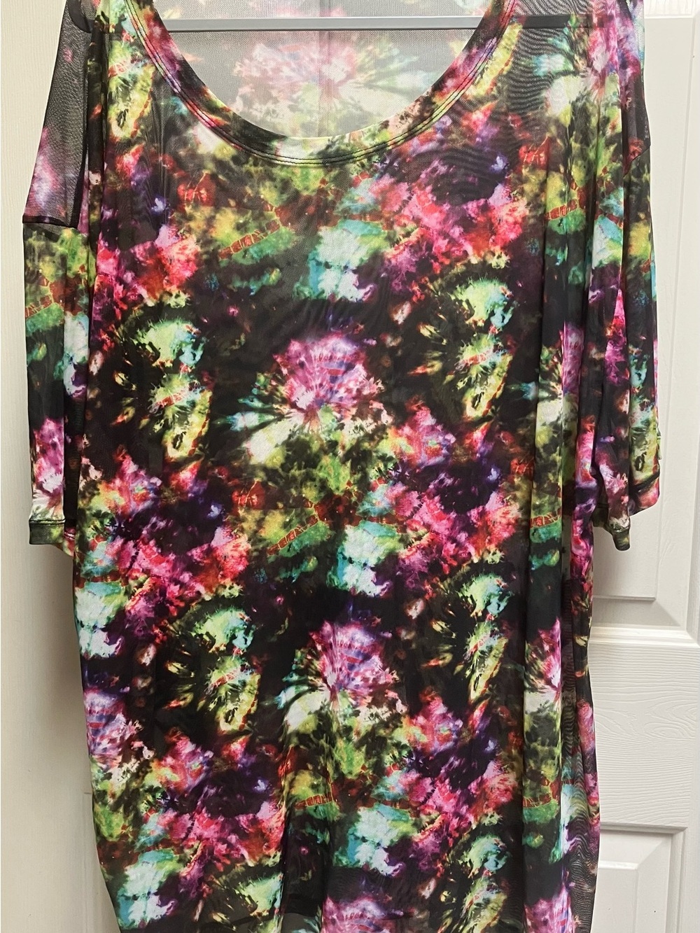 Women's Scoop-Neck Tie-Dye Tunic in Multicolor - Picture 1 of 3